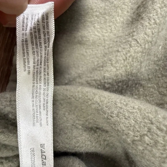 FP Movement by Free People Away we Go Half Zip Pullover Olive Sz L NWT Oversized - Picture 7 of 16